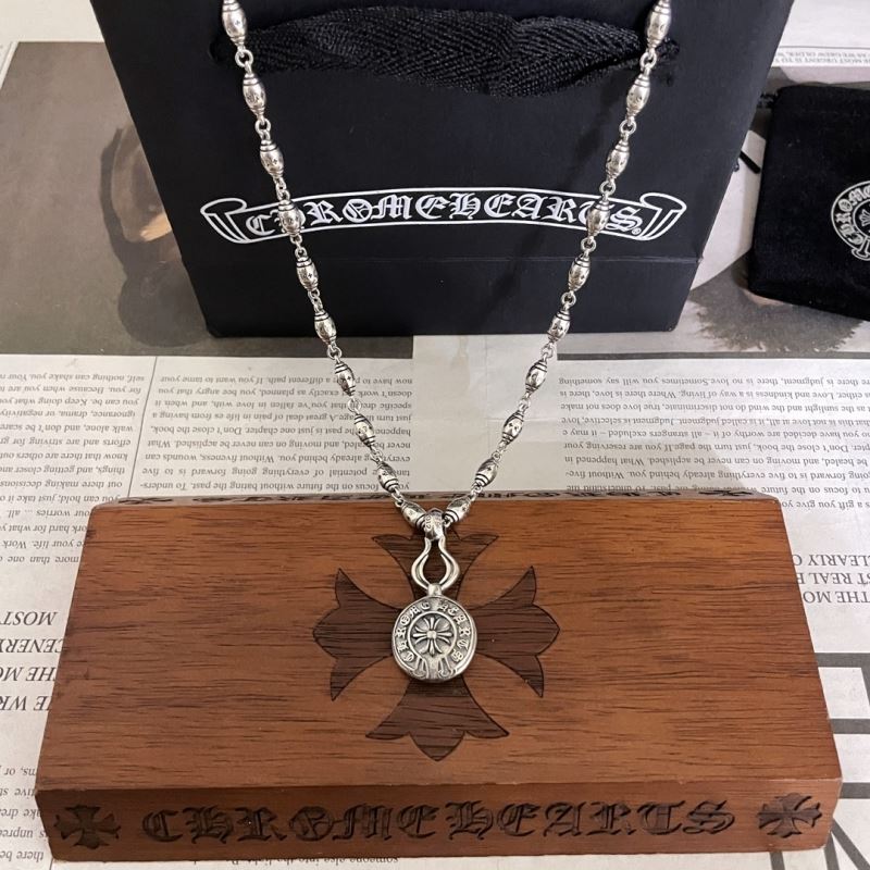 Ch**me He**ts necklaces